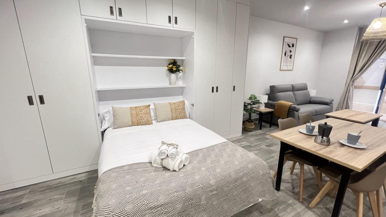 Photo of Bedroom in Logrono