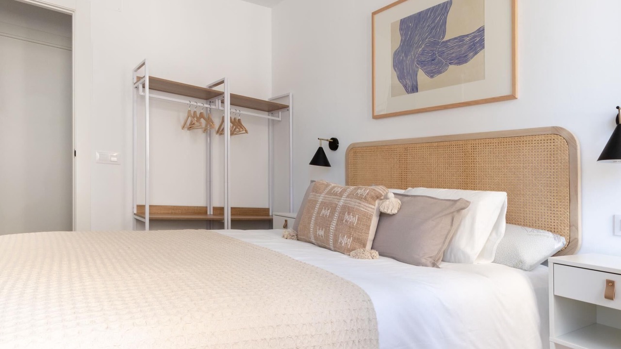 Photo of Bedroom in Logrono Historic Centre