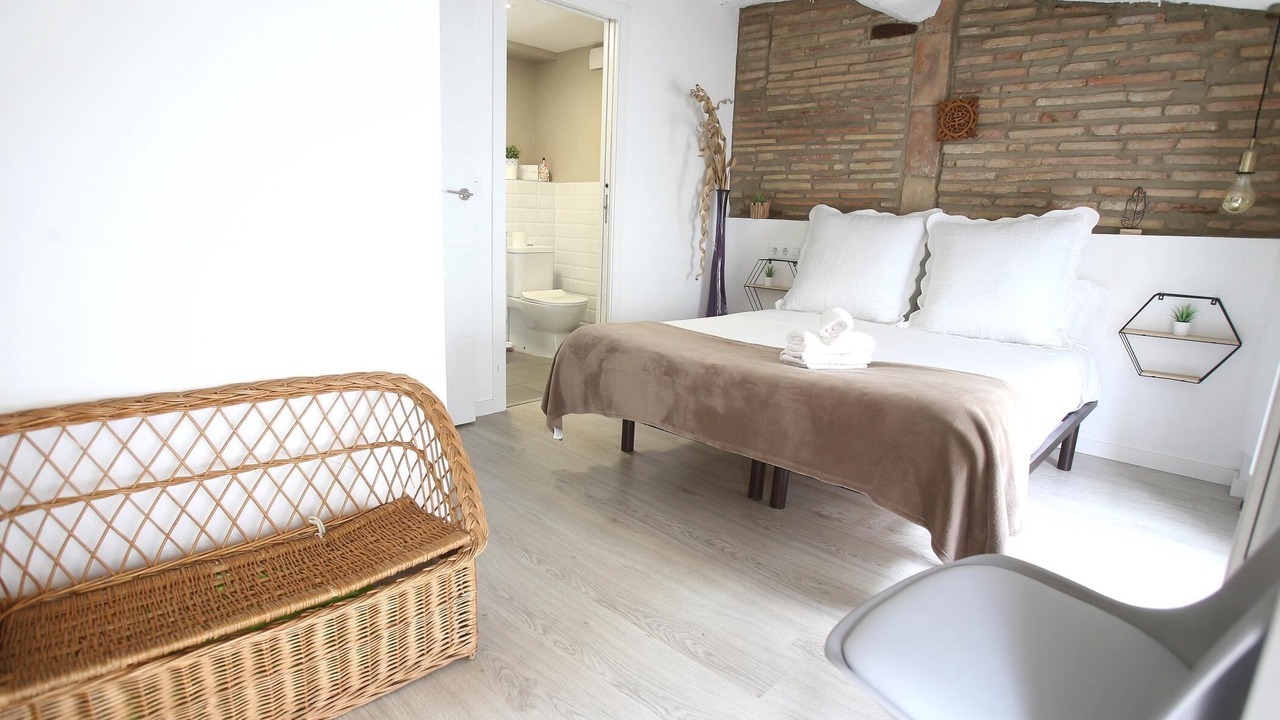 Photo of Bedroom in Logrono Historic Centre