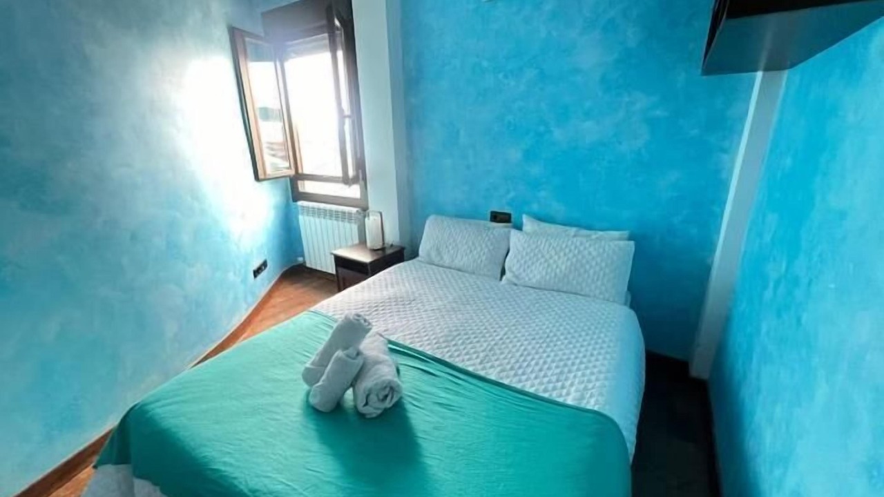 Photo of Bedroom in Logrono Historic Centre