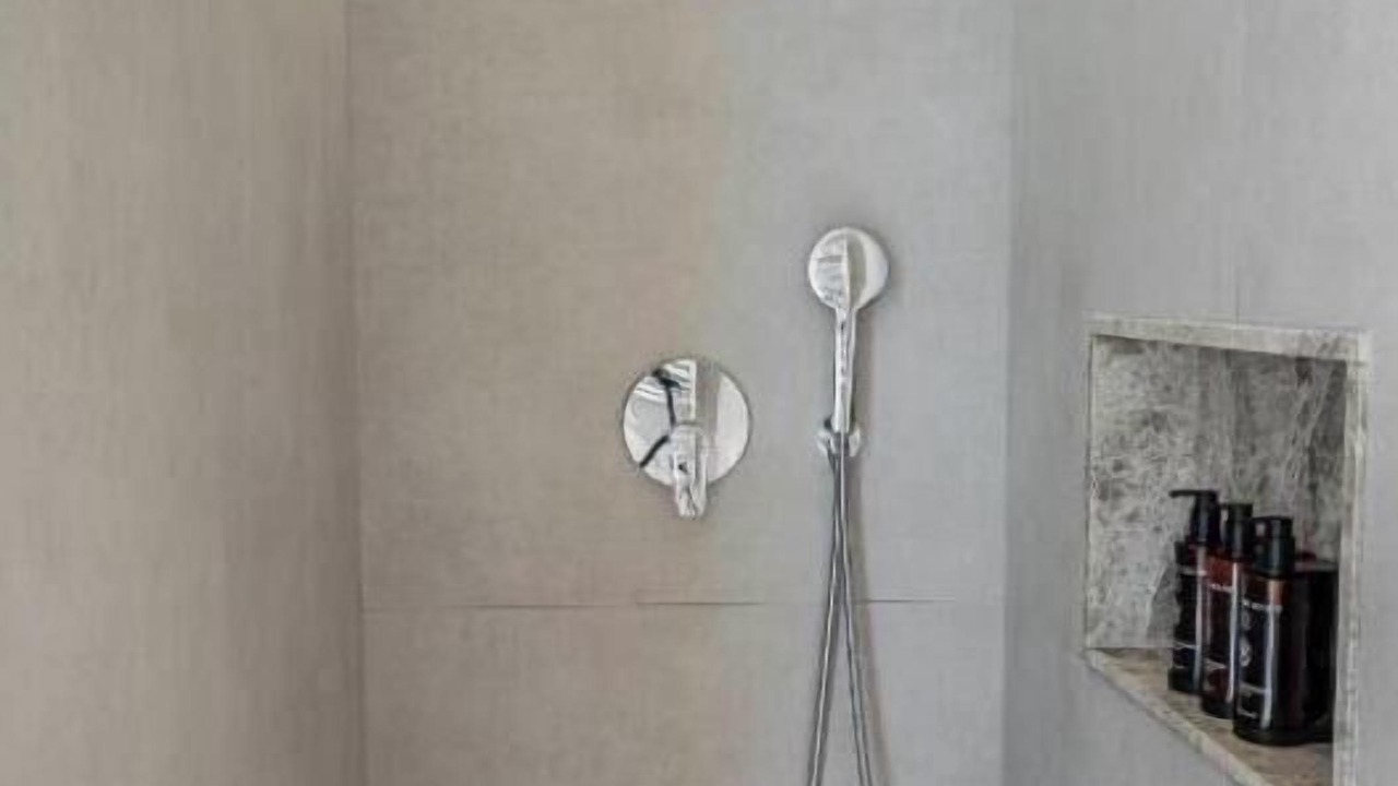 Photo of Bathroom in Embajadores