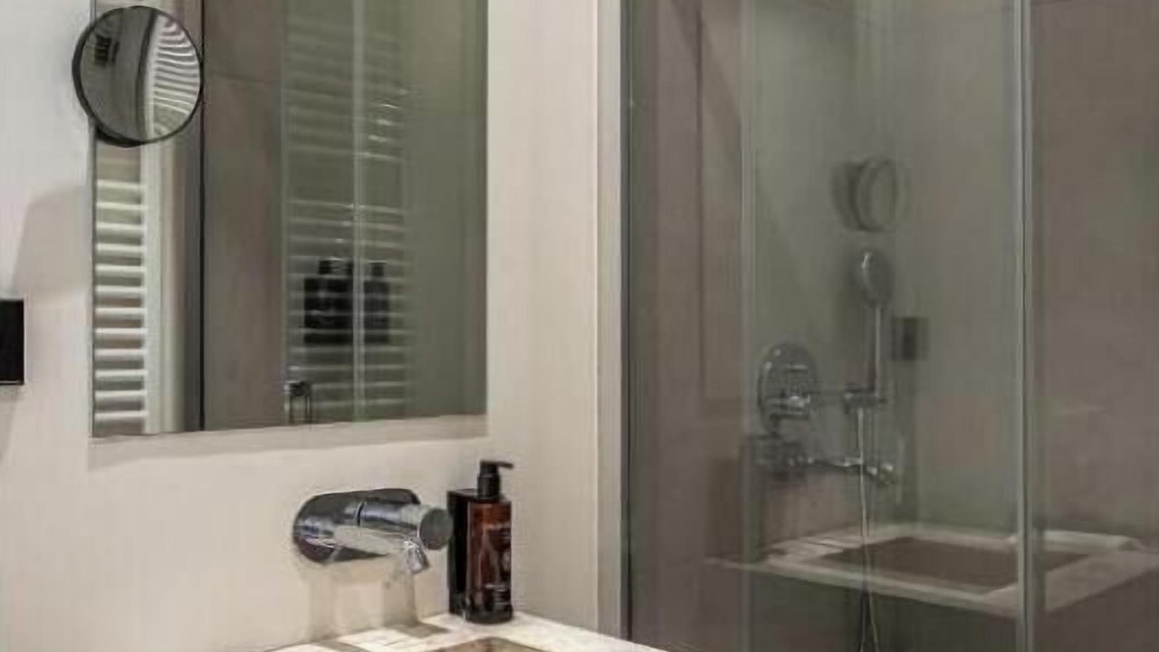 Photo of Bathroom in Embajadores
