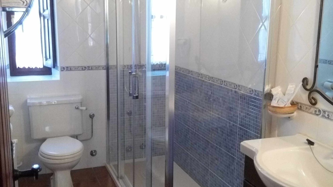 Photo of Bathroom in Torices