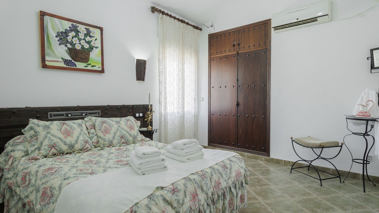 Photo of Bedroom in La Puebla de los Infantes