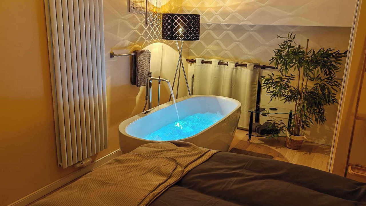 Photo of Bedroom in Buhlau