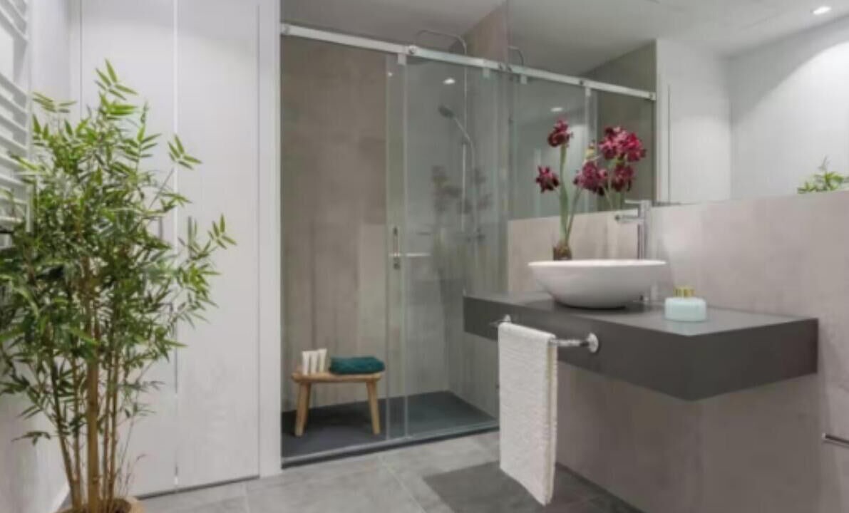Photo of Bathroom in Embajadores