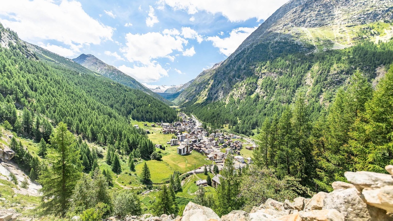 Photo of Others in Saas Almagell