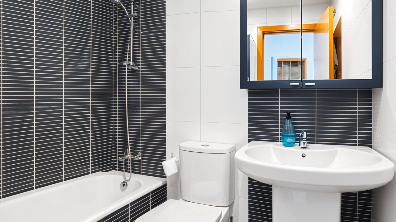 Photo of Bathroom in Empedrola