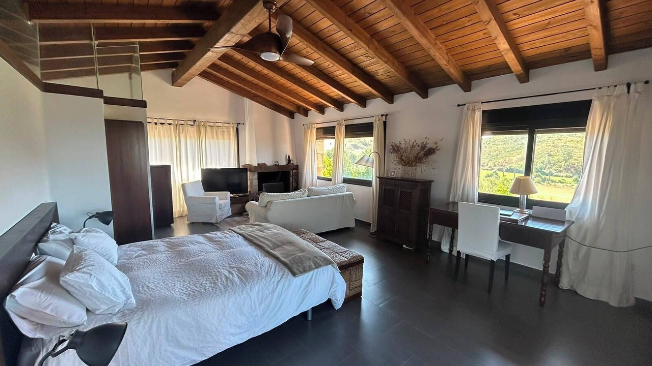 Photo of Bedroom in Candeleda
