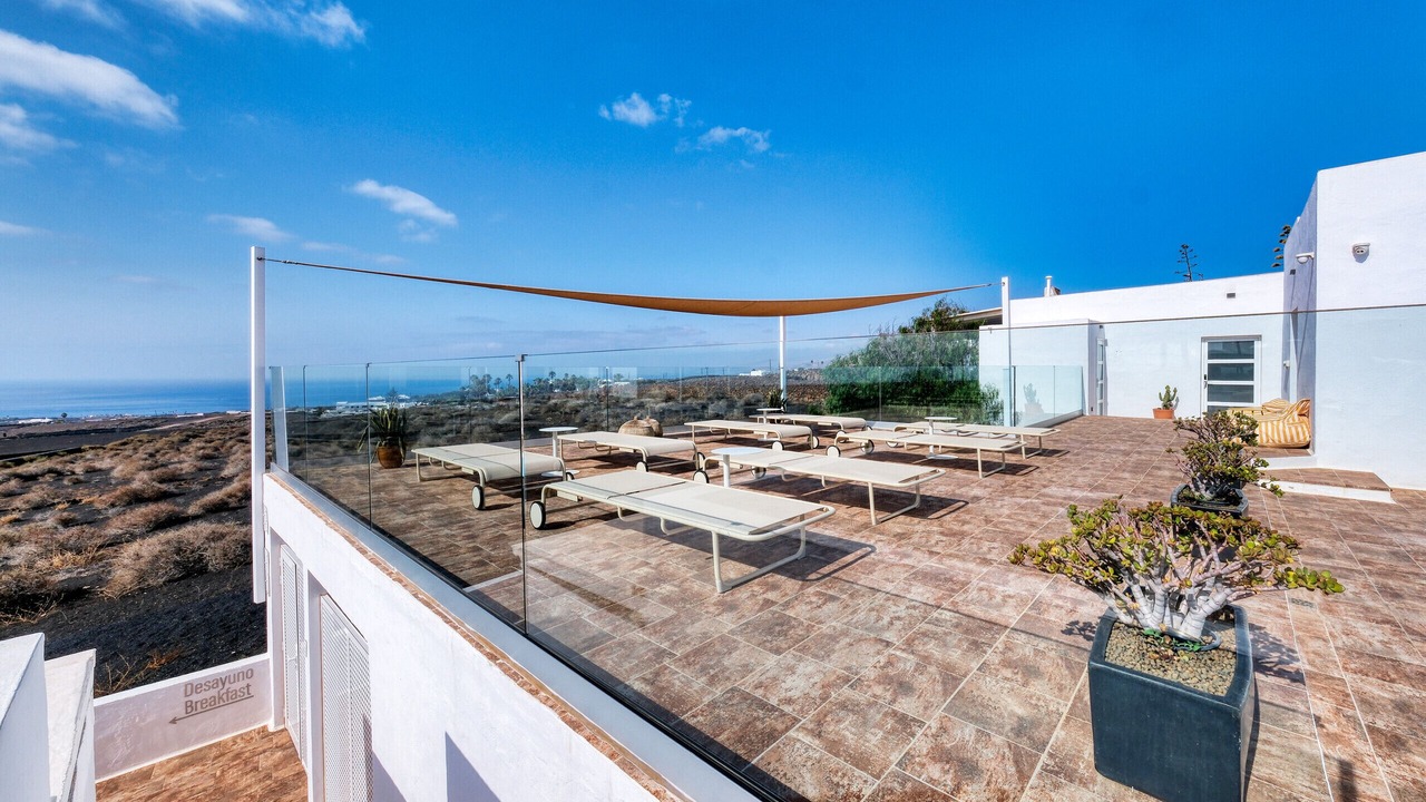 Photo of Patio Balcony in Macher