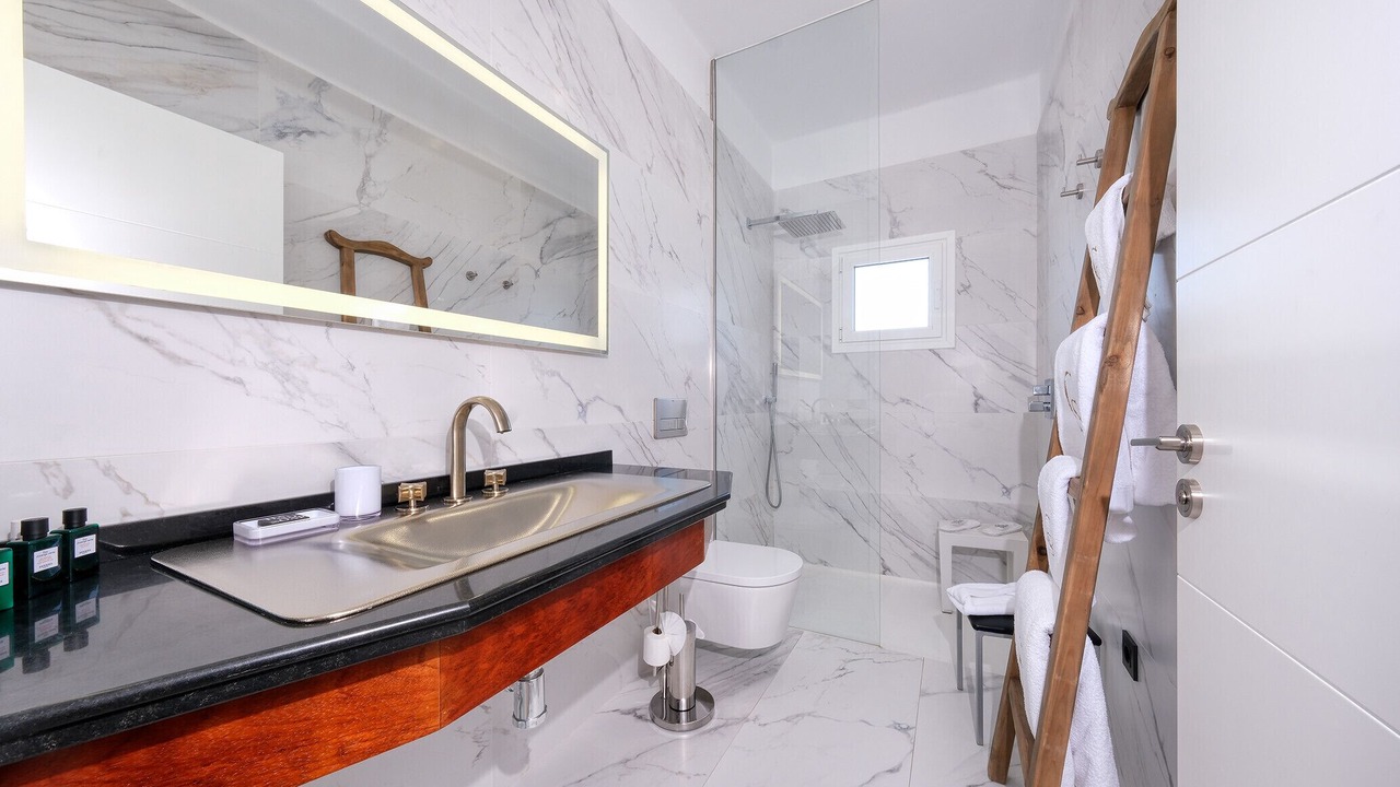 Photo of Bathroom in Macher