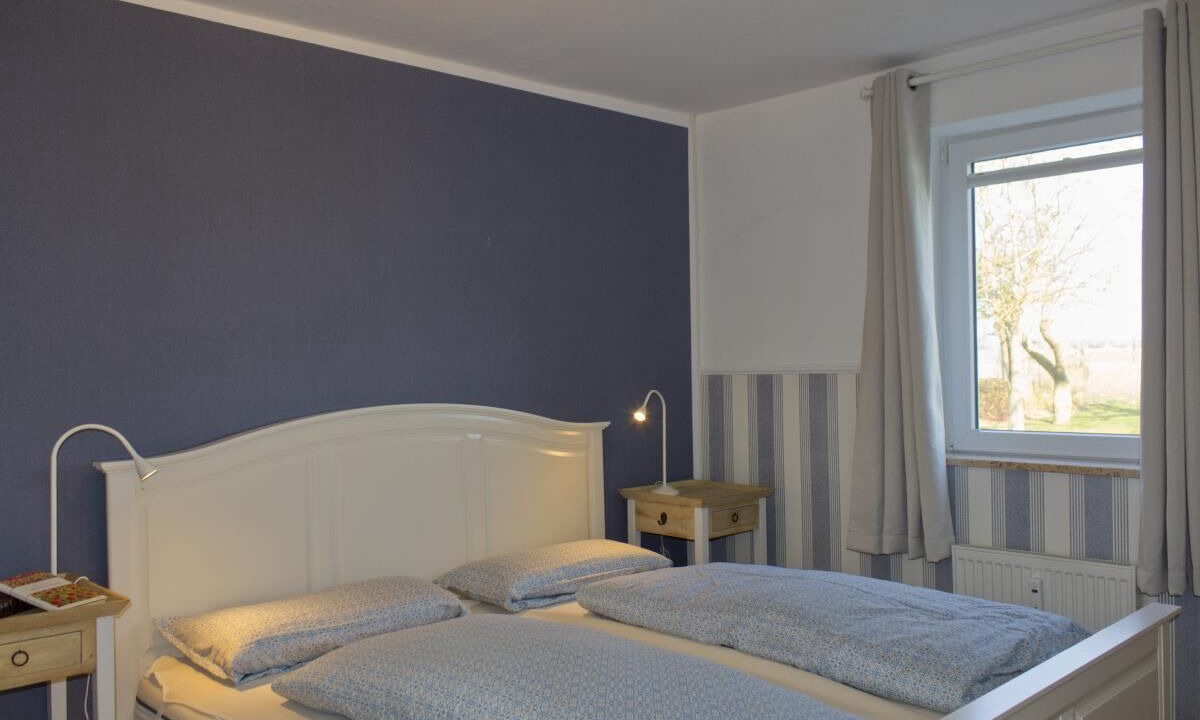 Photo of Bedroom in Neue Tiefe