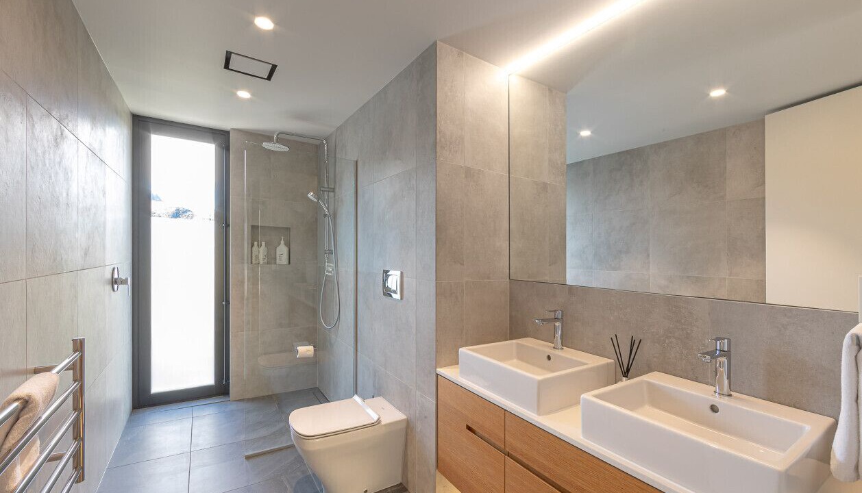 Photo of Bathroom in Kelvin Heights