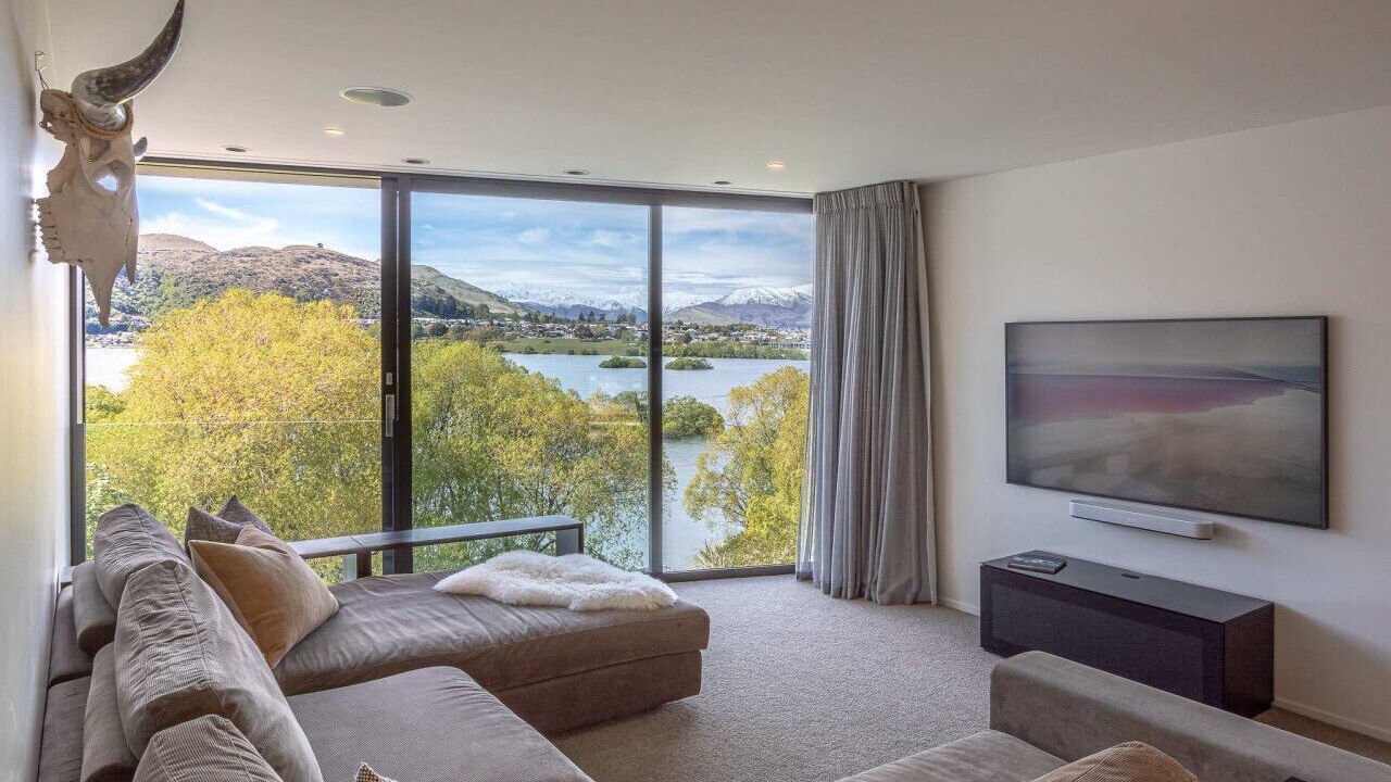 Photo of Livingroom in Kelvin Heights