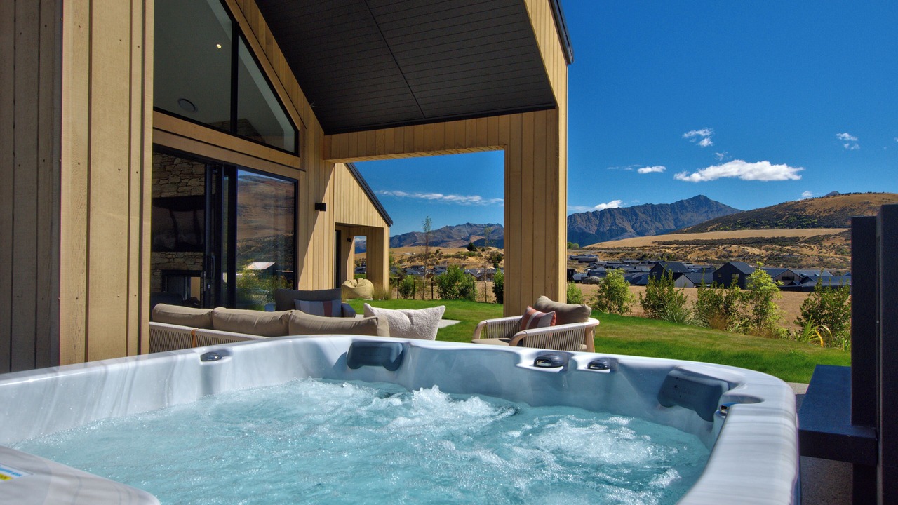 Photo of Patio Balcony in Kawarau Falls