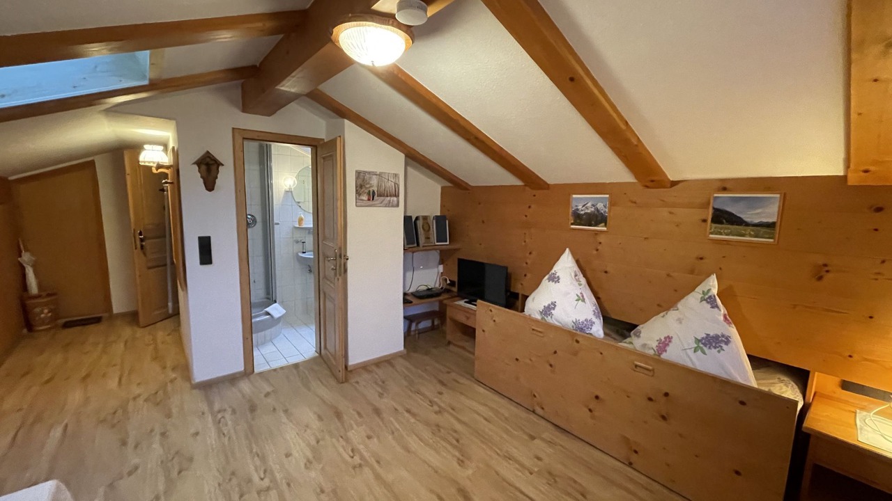 Photo of Bedroom in Farchant