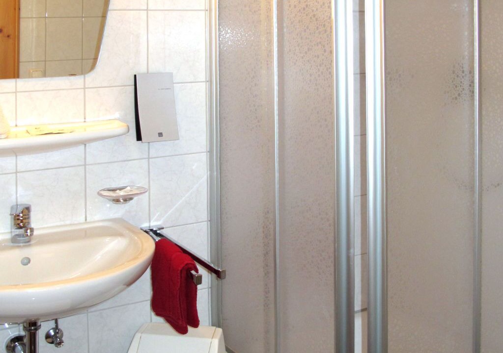 Photo of Bathroom in Kappl