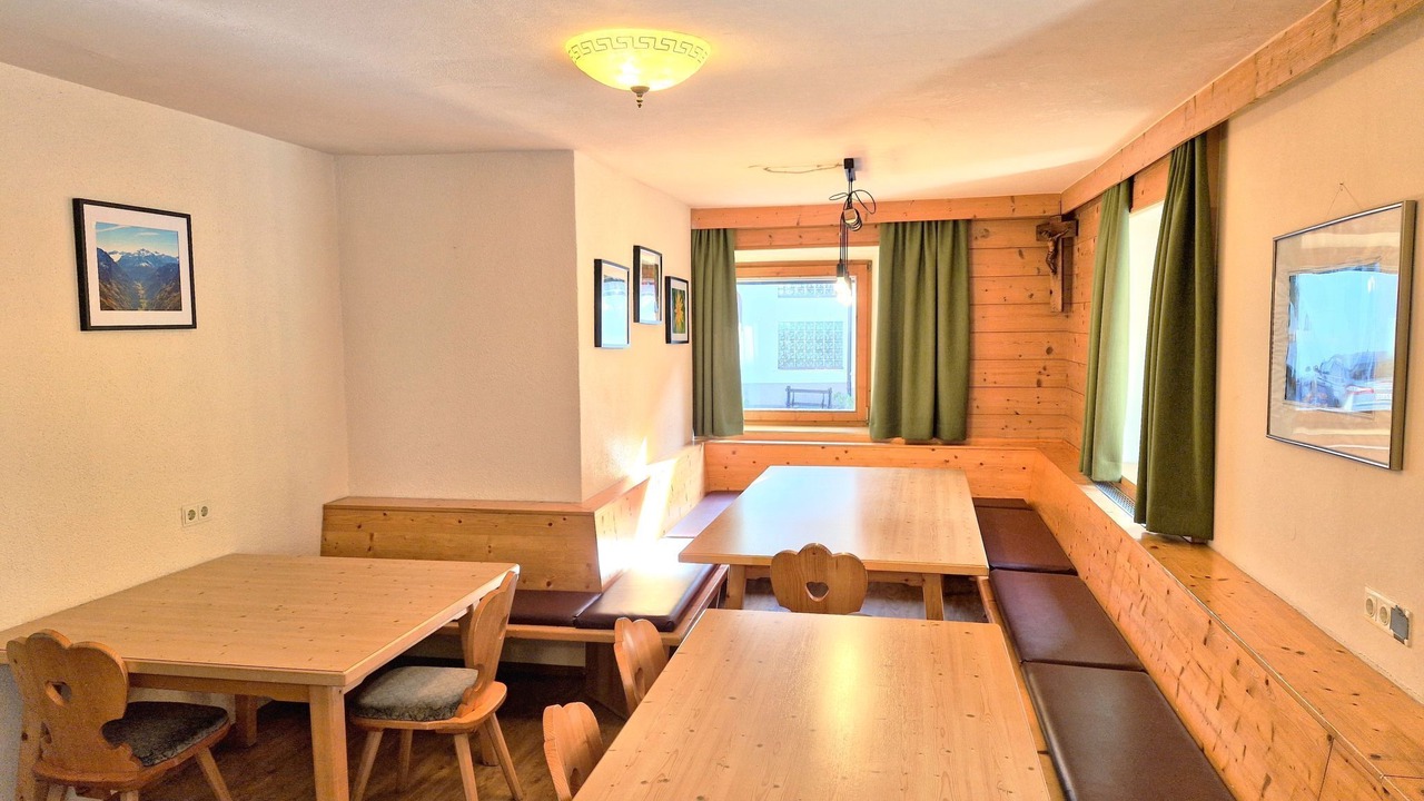 Photo of Bedroom in Sankt Leonhard im Pitztal