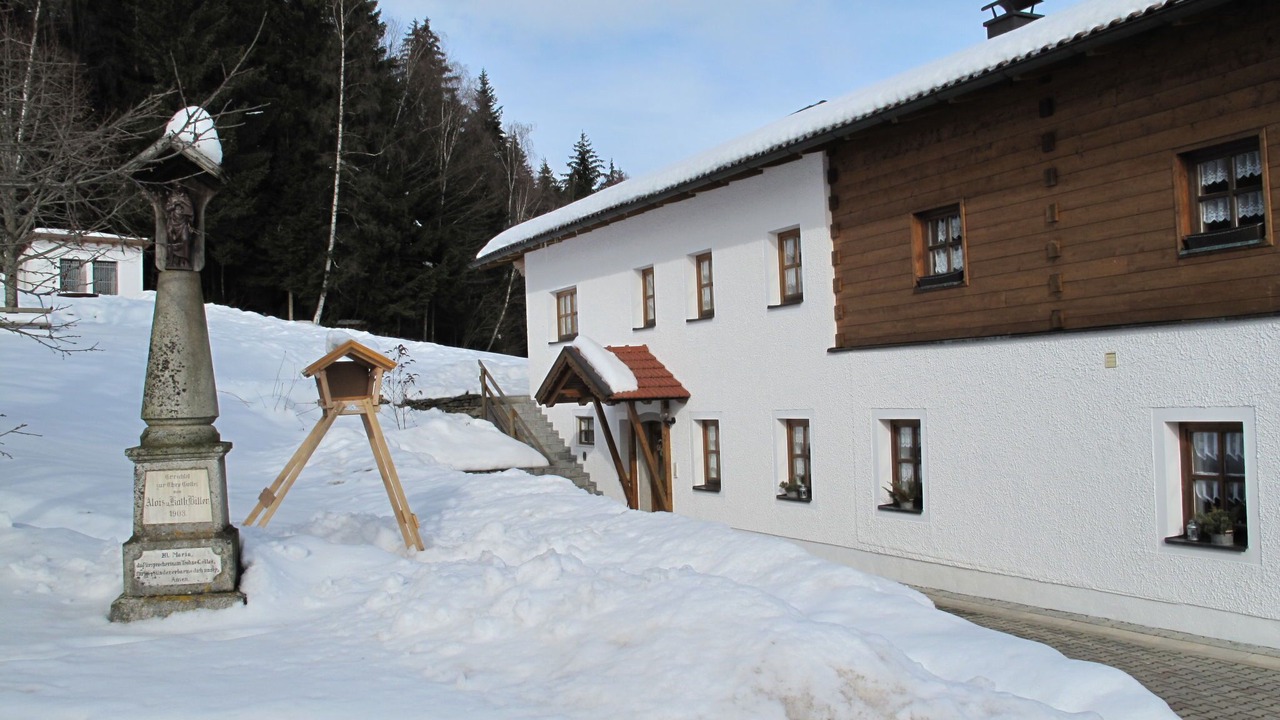 Photo of Others in March