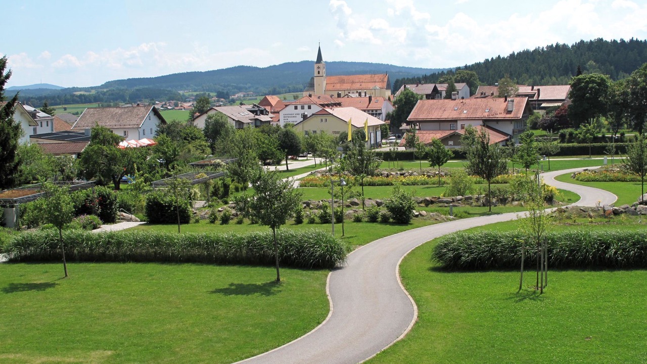 Photo of Outdoor in March