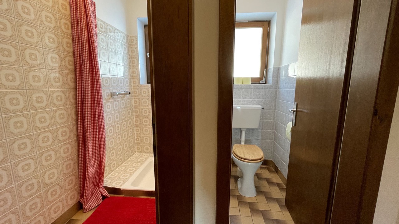 Photo of Bathroom in Muhlthal