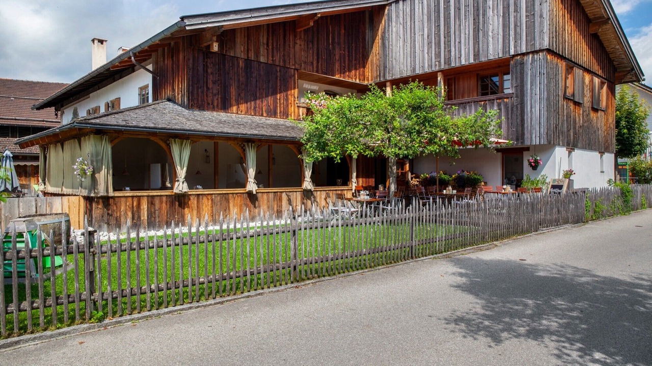 Photo of Outdoor in Kruen