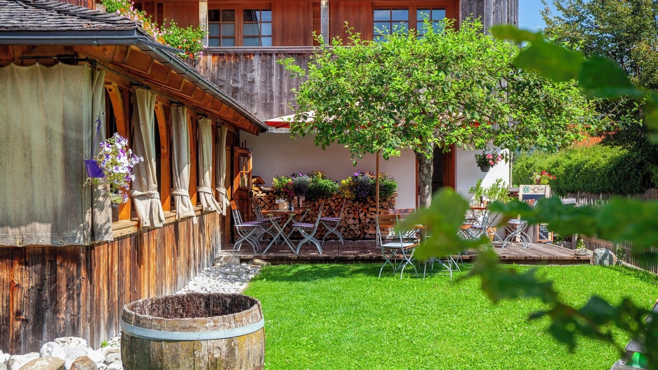 Photo of Outdoor in Kruen