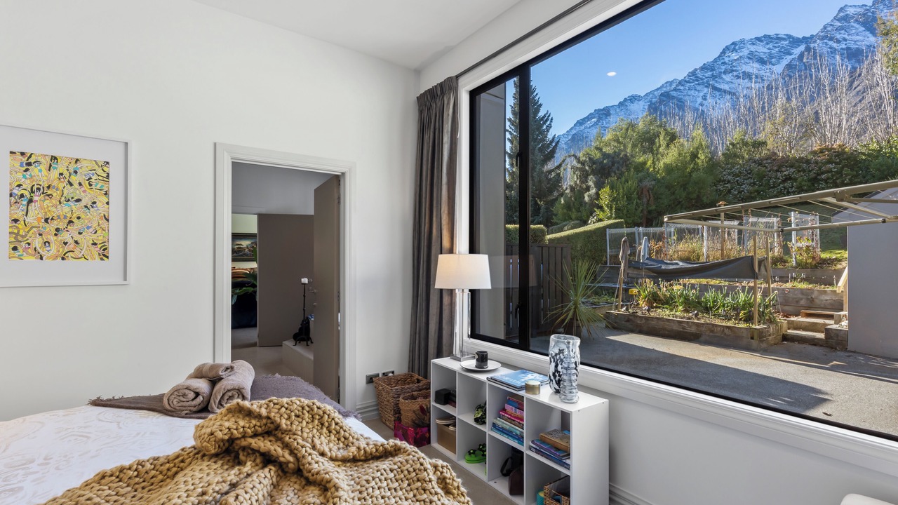Photo of Bedroom in Kawarau Falls
