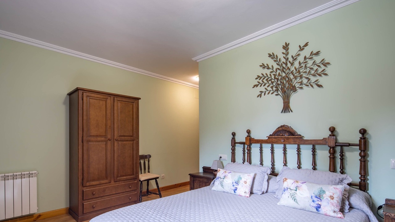 Photo of Bedroom in Fornelos de Montes