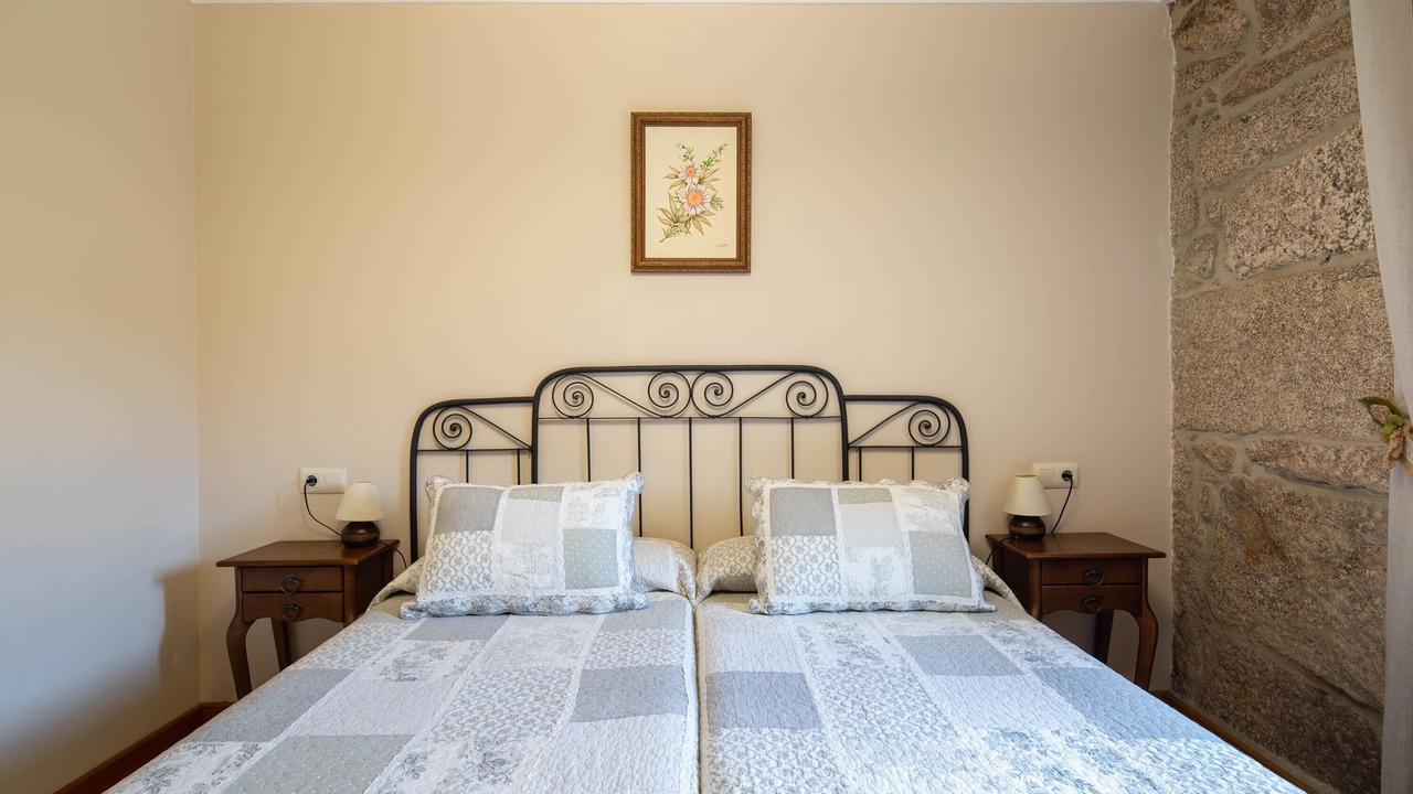 Photo of Bedroom in Fornelos de Montes