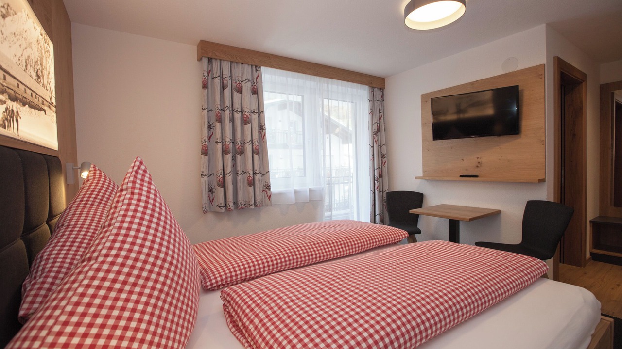 Photo of Bedroom in Ischgl