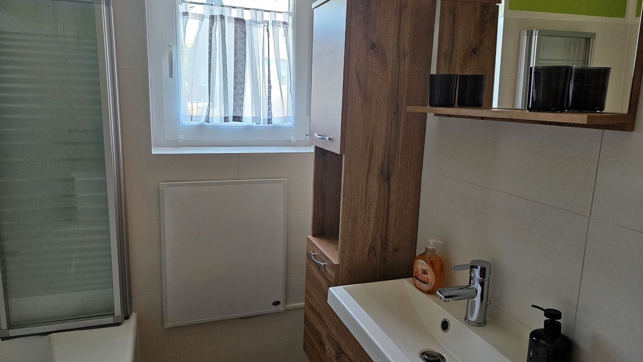 Photo of Bathroom in Roeslau