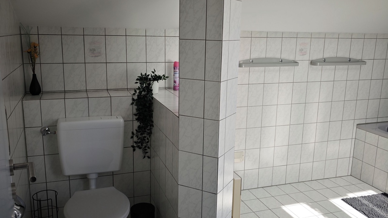 Photo of Bathroom in Strullendorf