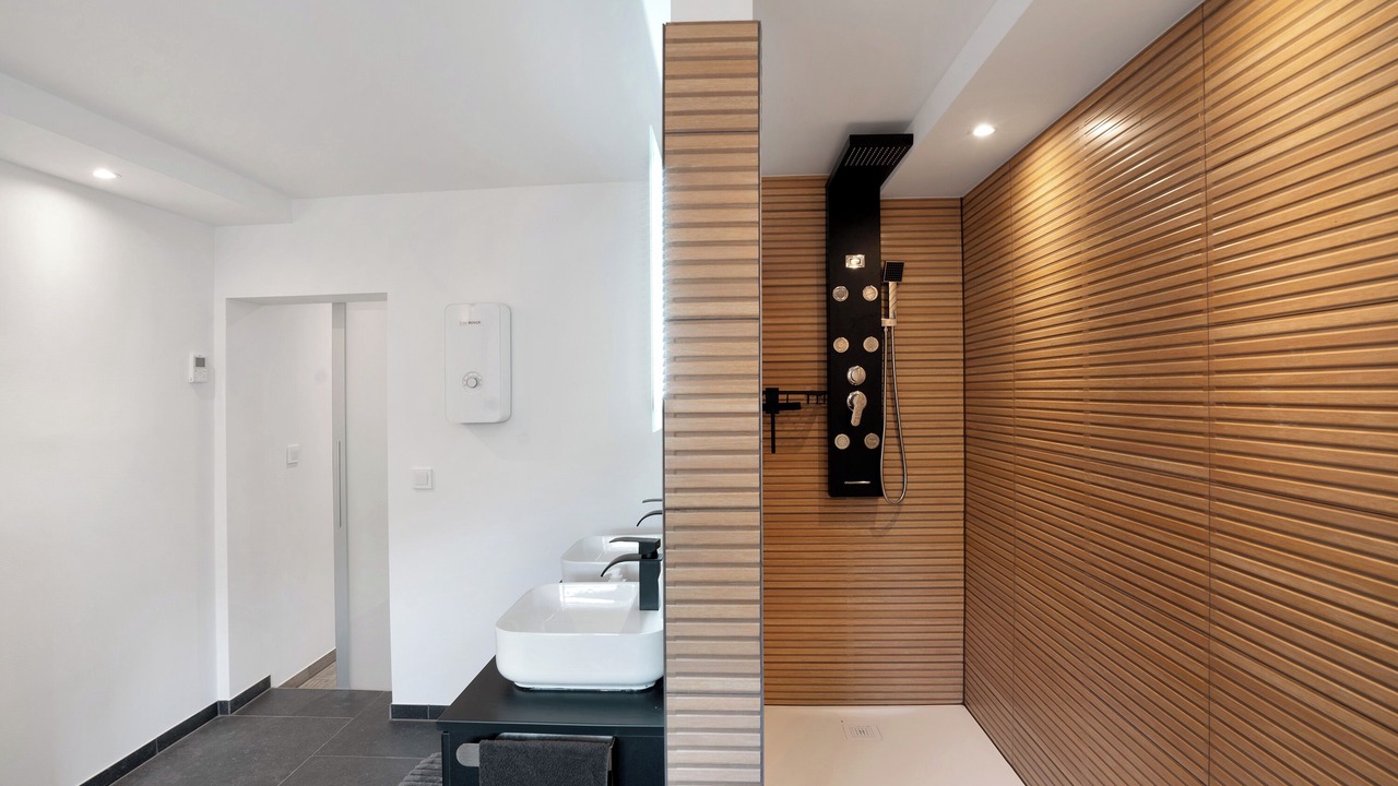 Photo of Bathroom in Munchen District