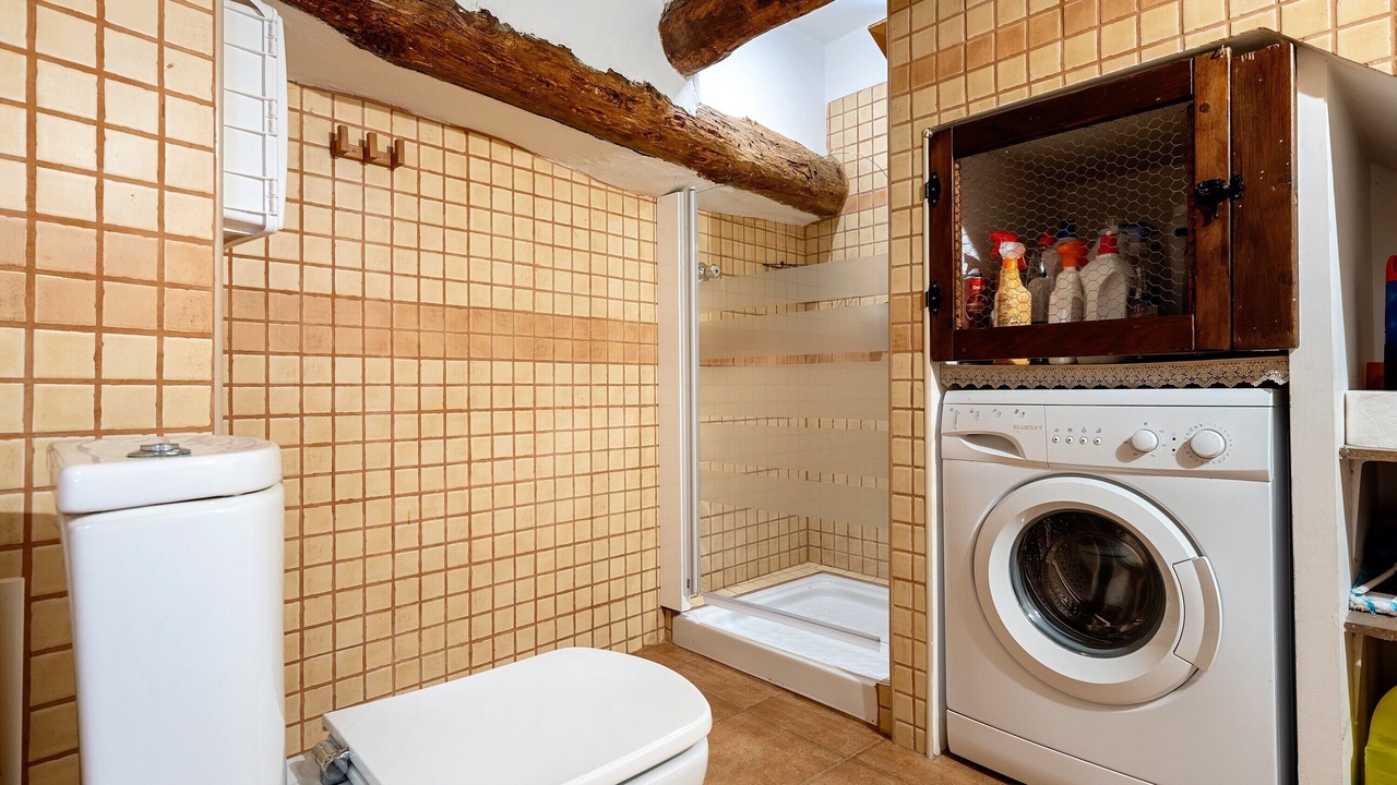 Photo of Bathroom in Pauls