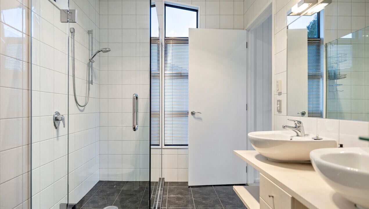 Photo of Bathroom in Kelvin Heights