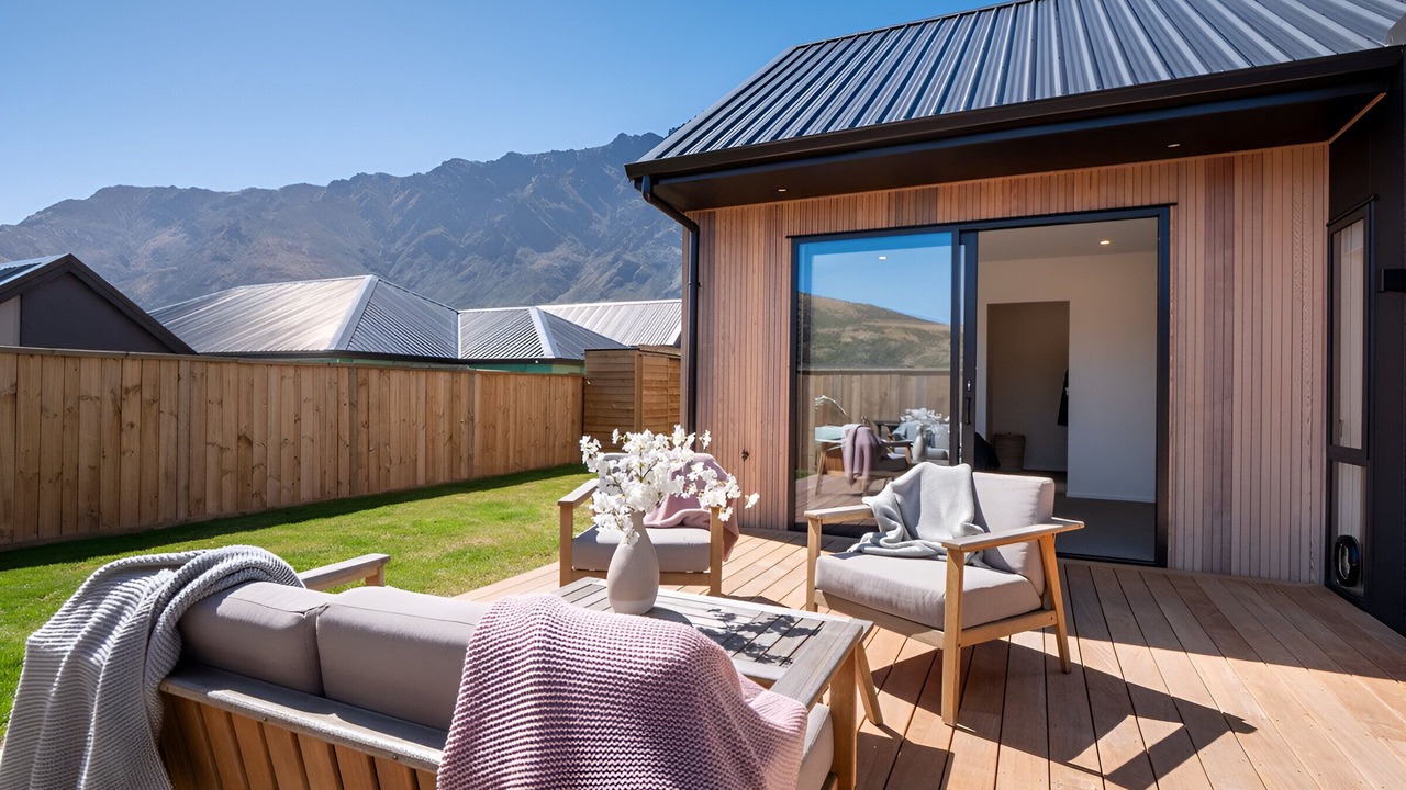 Photo of Patio Balcony in Kawarau Falls