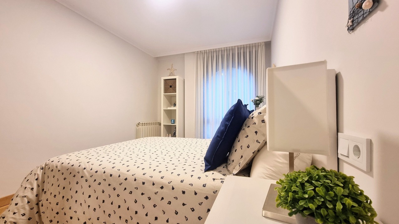 Photo of Bedroom in Llanes