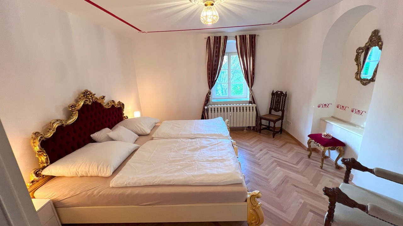 Photo of Bedroom in Dohma