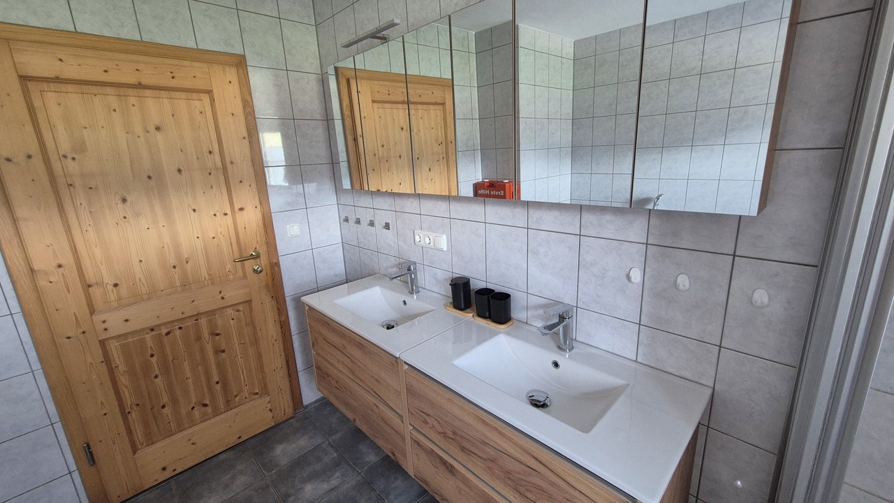 Photo of Bathroom in Unterammergau