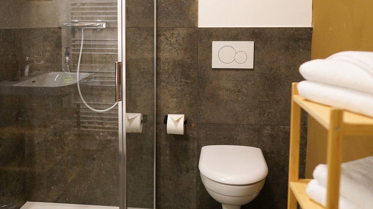 Photo of Bathroom in Coburg