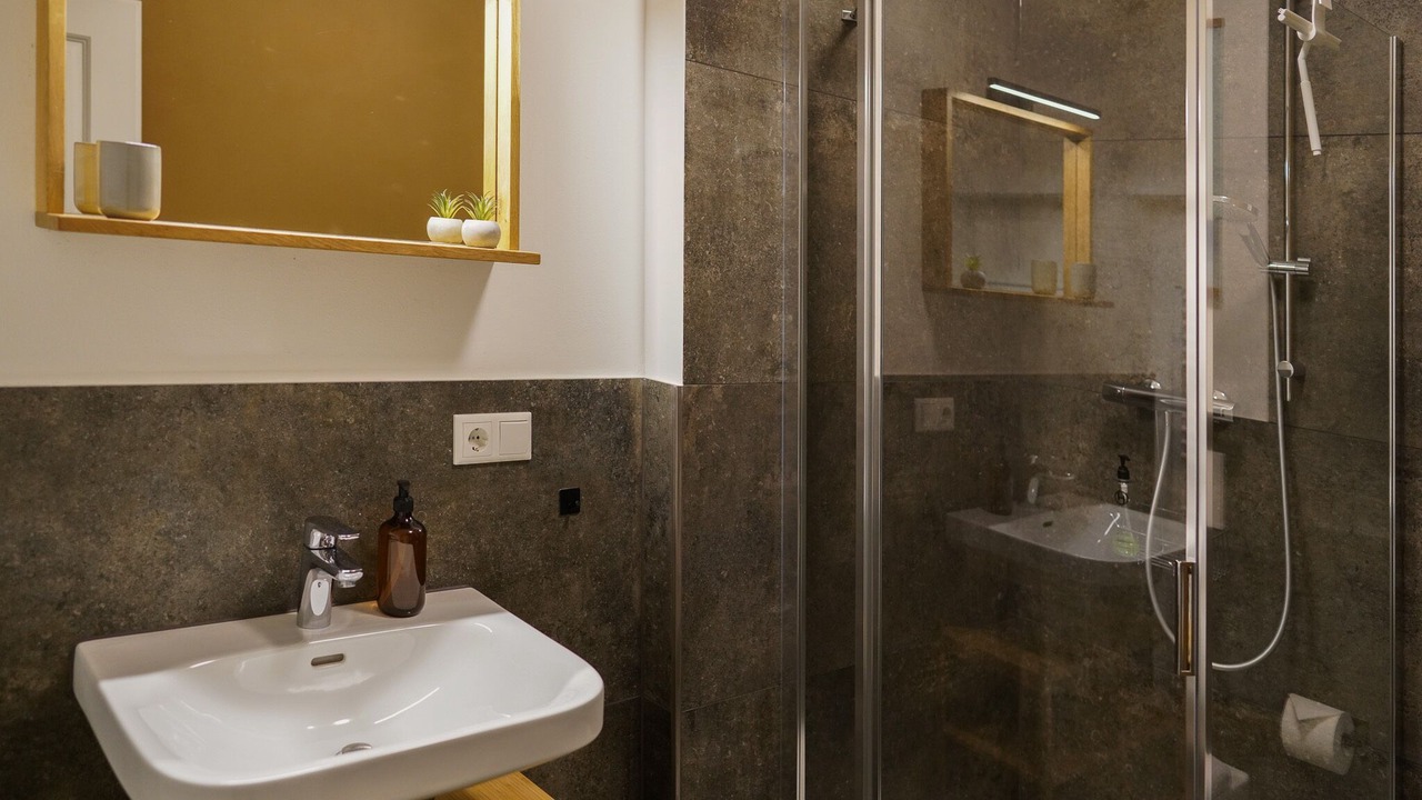 Photo of Bathroom in Coburg