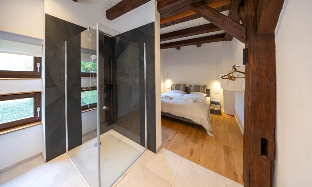 Photo of Bathroom in Satteldorf