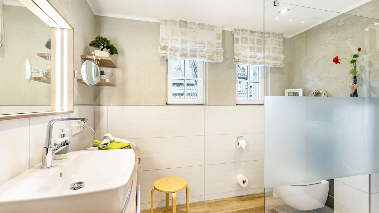 Photo of Bathroom in Warstein