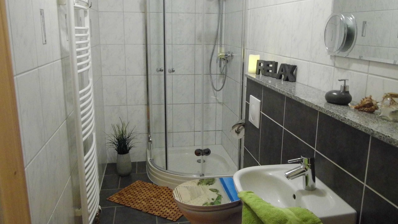 Photo of Bathroom in Neppermin