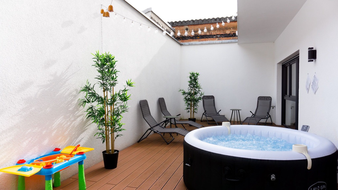 Photo of Outdoor in Osterreicher Kolonie
