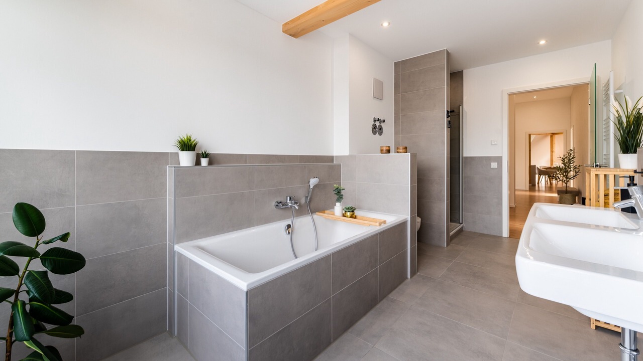 Photo of Bathroom in Hanichen