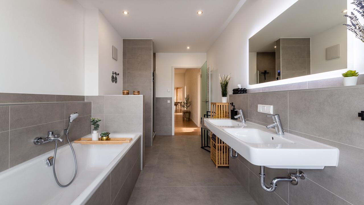 Photo of Bathroom in Hanichen
