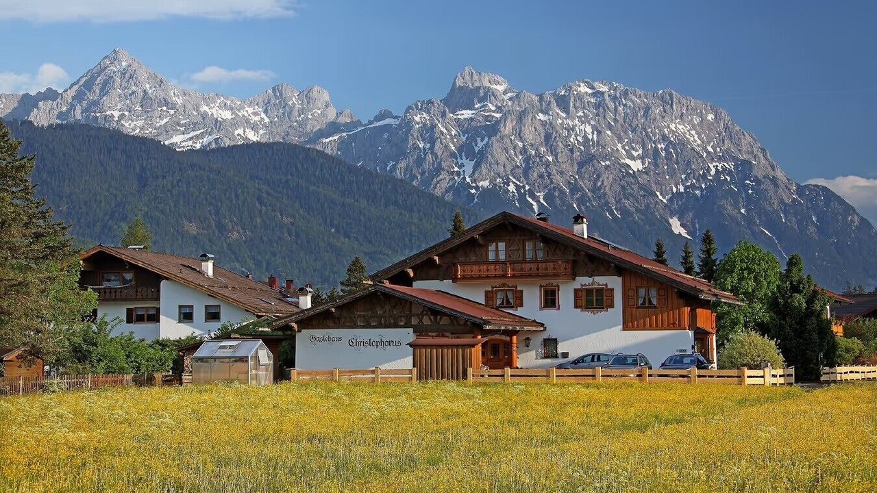 Photo of Outdoor in Kruen
