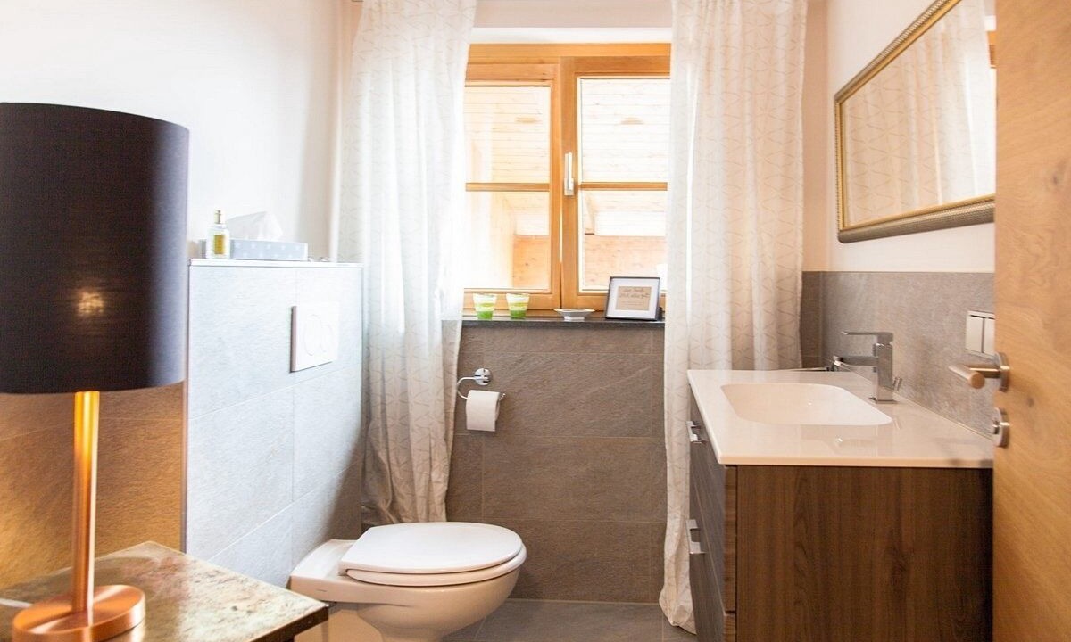 Photo of Bathroom in Rofleuten